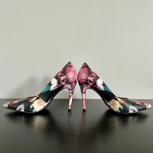 Nine West Black Floral 3 inch Heels Pumps Size 5.5 - Picture 5 of 9